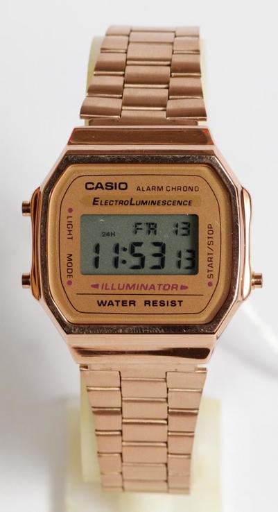 Наручные часы Casio A-168WA-1 с золотым браслетом, фото №2