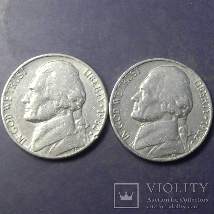 5 центів США 1982 (два різновиди) нечасті