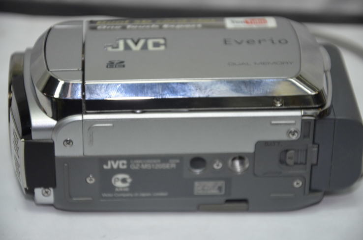  Видеокамера JVC GZ-MS120 Идеальная, фото №7