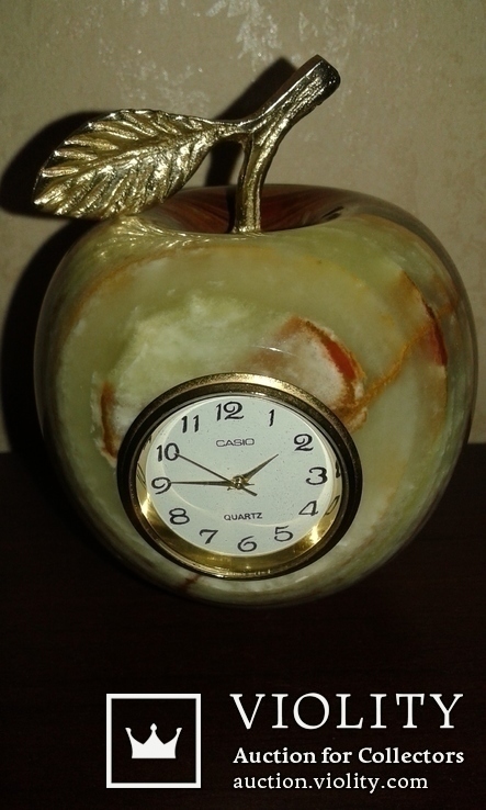 Часы из оникса "Яблоко"