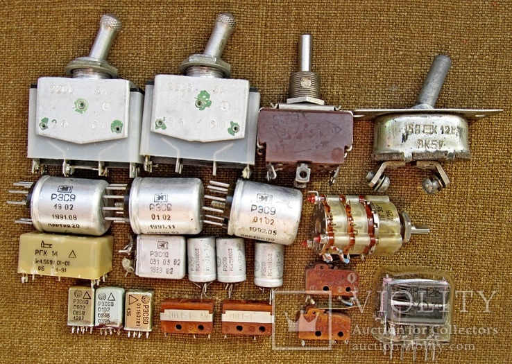 Тумблера,РЭСы,микровыключатели,ПГ-39,ИН-12Б, фото №2