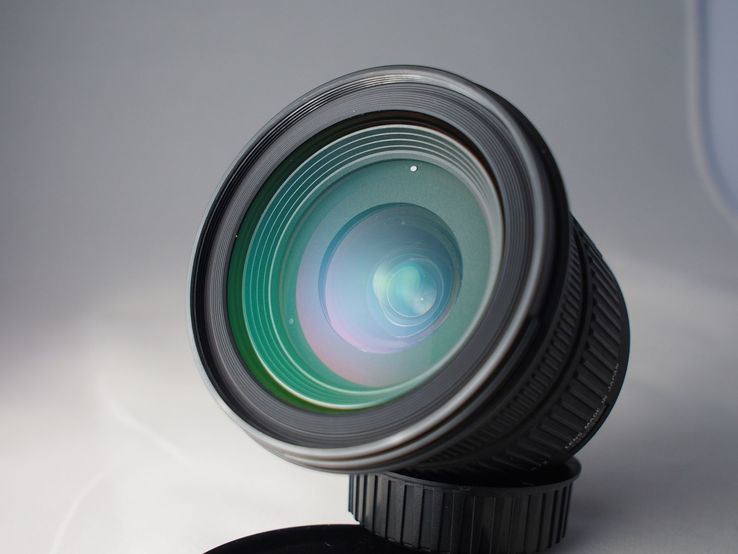 Sigma 17-70mm f/2.8-4.5 DC Macro для Nikon, numer zdjęcia 6