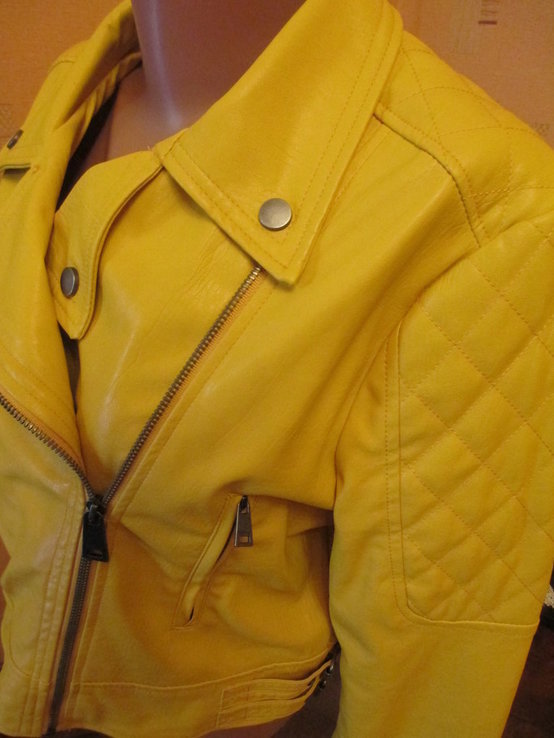 Косуха Motivi p.S.  ярко желтая куртка. оригинал с бирками., фото №2