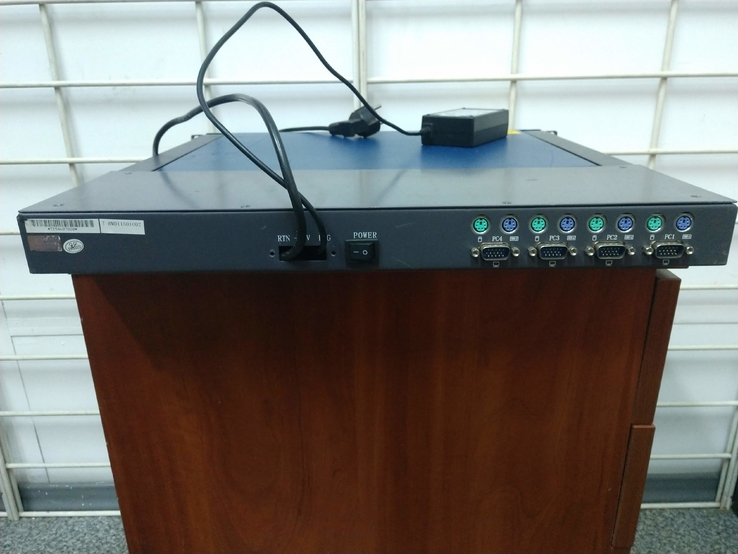KVM LCD консоль на 4 порта, photo number 5