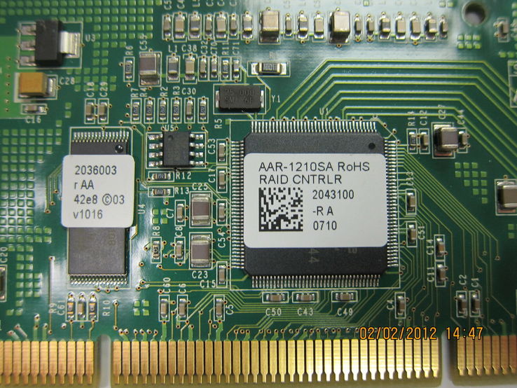 SATA RAID контроллер Adaptec AAR-1210SA, фото №9