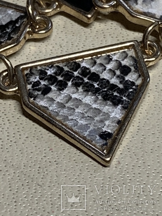 Ожерелье со вставкой змеинной кожи от Итальянской компании ROAM, фото №3