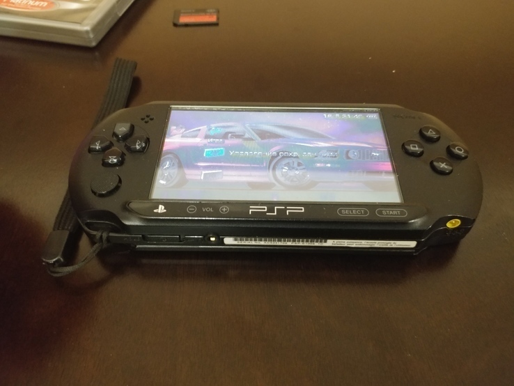 Игровая приставка Sony PSP E1004 прошитая + флешка 32GB c играми + Наушники SONY., numer zdjęcia 4