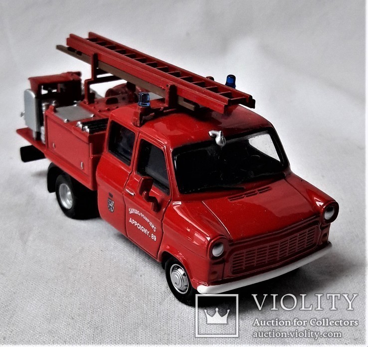 Пожарное авто Помпа Форд, 1:50 для макета Ж/Д (5)