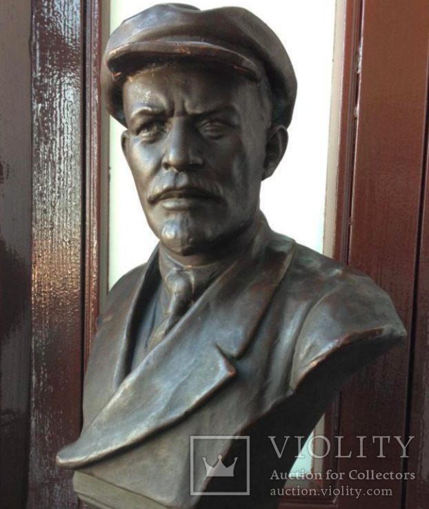 Бюст В.И. Ленина, скульптура. Гжель завод., фото №2