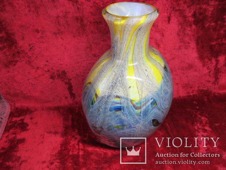 Массивная гутная ваза художественное  цветное стекло. 30 см, фото №4