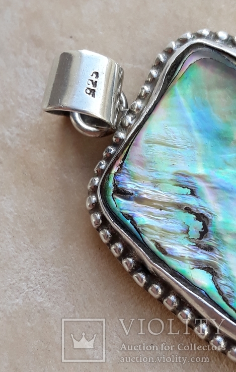 Массивный серебряный кулон с перламутром, фото №5