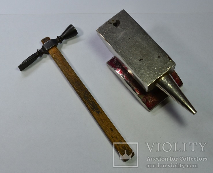Наковальня и молоток, фото №3