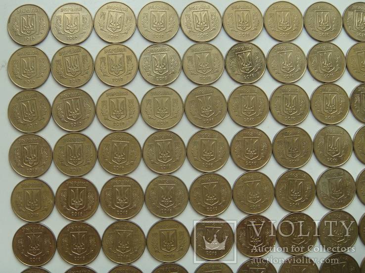 25 коп. 2010, выкрошка `полуглаз` во втором нуле даты, 81 монета., фото №5