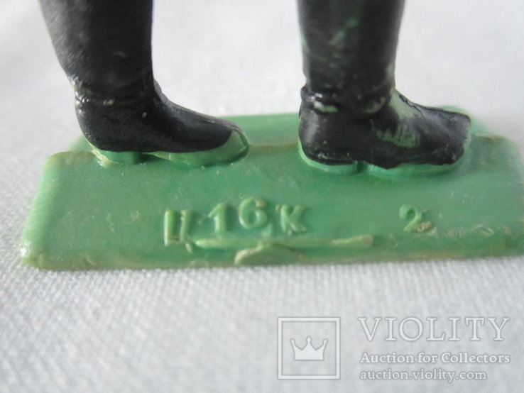 Фигурка игрушка солдат цена 16коп СССР, фото №4