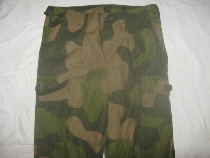 Тактические новые брюки в камуфляже Woodland-Норвегия. Размер 82/96/112, фото №4
