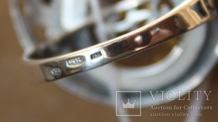 Серебряное кольцо с золотой проволокой и янтарем, фото №3