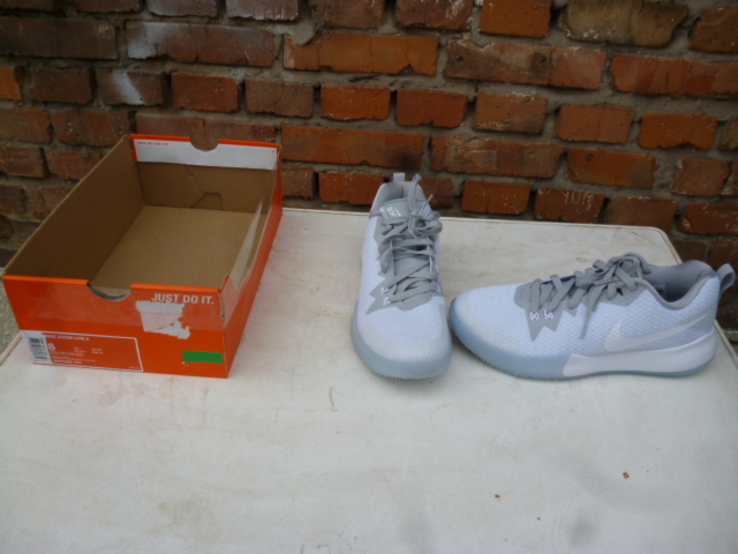 Кросівки NIKE Zoom LIVE 2  41p. НОВІ з Німеччини, photo number 2