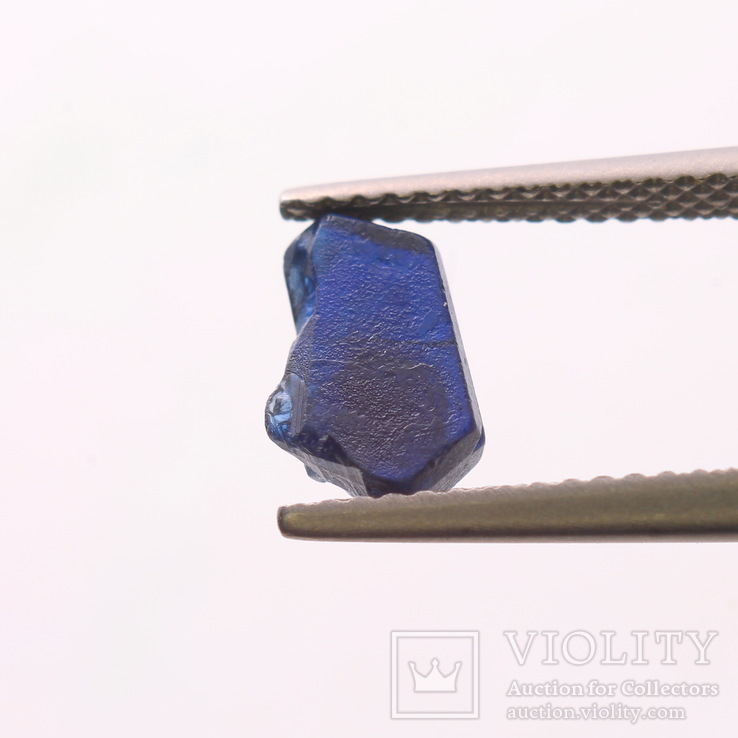 Мадагаскарский не облагороженный кристалл сапфира royal blue 1.60ct 8х5х2мм, фото №6