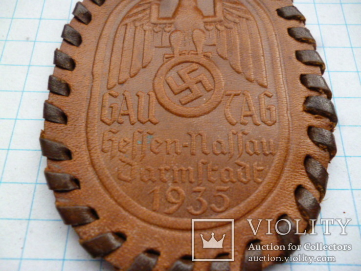 Німецький знак з свастікою 2 світової війни  HESSEN-NASSAU LEATHER GAU TAG TINNIE 1935року, фото №4