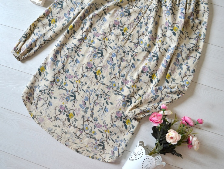 Красива котонова блуза в квіти F&amp;F., фото №4