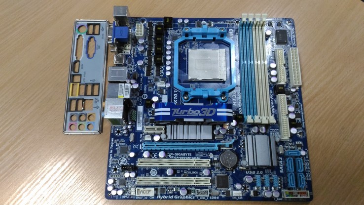 Материнская плата Gigabyte GA-880GM-UD2H (sAM3, AMD 880G, PCI-Ex16), photo number 6