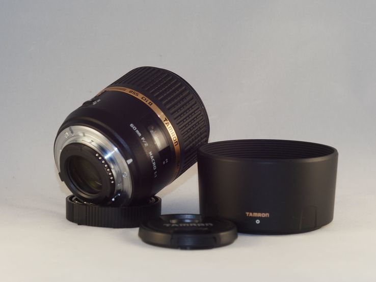 Tamron SP 60mm f/2 Di-II LD AF IF, фото №4