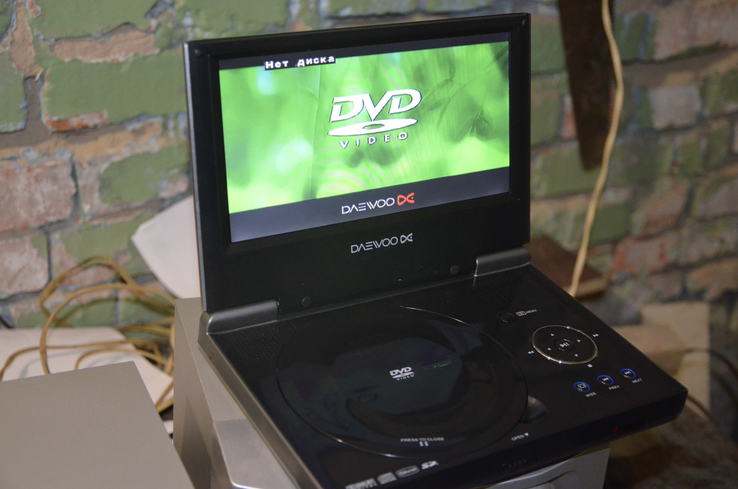 Daewoo DPC-8209PD портативный DVD плеер с USB, фото №4