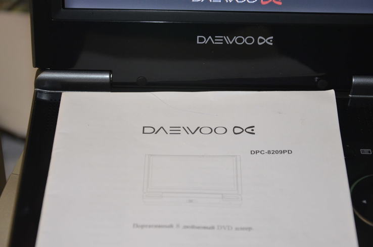 Daewoo DPC-8209PD портативный DVD плеер с USB, фото №5