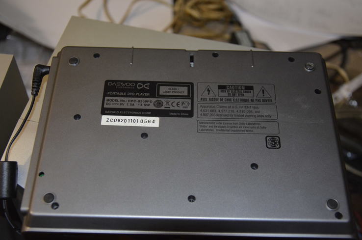 Daewoo DPC-8209PD портативный DVD плеер с USB, фото №7