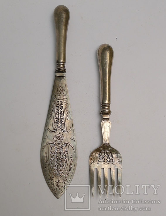 Старинный нож и вилка для рыбы. Серебро ( рукоятки ) 301 грамм., фото №2