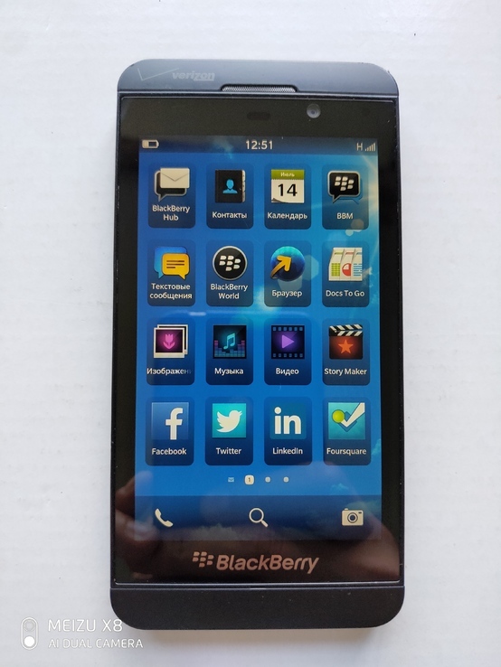  BlackBerry Z10 (STL100-4)