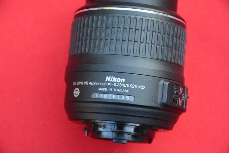 Nikon 18-55mm f/3.5-5.6G AF-S DX VR, фото №3