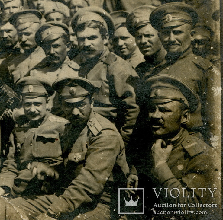 Белое движение, 1919 г. Офицеры и солдаты возле поезда., фото №5