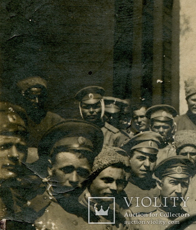 Белое движение, 1919 г. Офицеры и солдаты возле поезда., фото №9