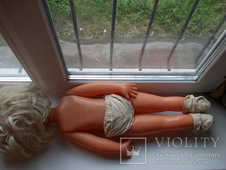 Большая пластмассовая  кукла на резинках СССР 70 см., фото №6