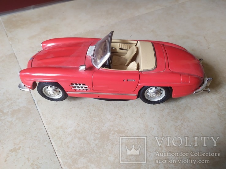 Mercedes 300 sl 1:18, фото №3