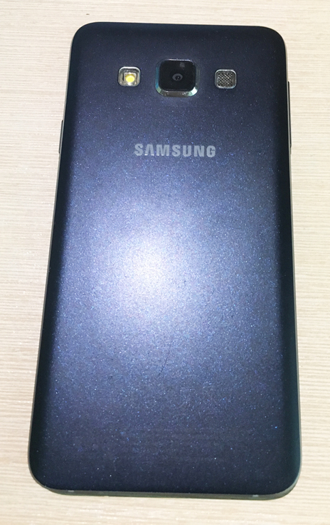 Samsung galaxy a3, photo number 4