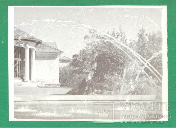 Женщина ВДНХ фонтан Киев 1965, фото №2