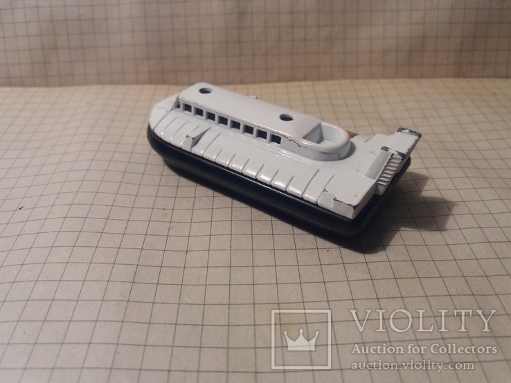 Корабль matchbox n72 srn6 hovercraft, фото №5