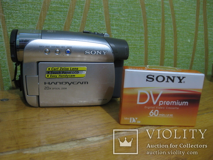 Видеокамера MiniDV Sony dcr-hc24е, фото №2