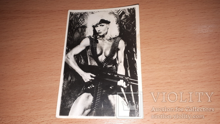  Календарик девушка с пулеметом,рембо 1990 год(эротика)