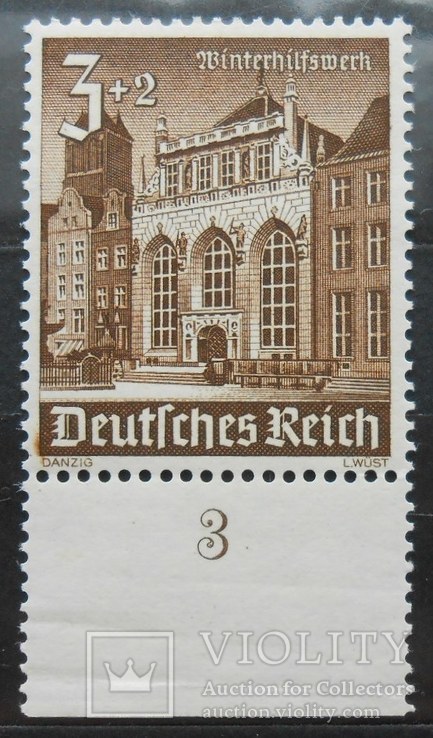 1940 г. Германия. Архитектура. 3+2 пф. (**) с полем