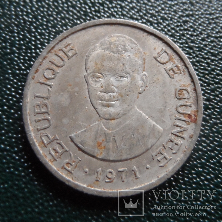 1 силис 1971  Гвинея   (,10.6.8)~, фото №3