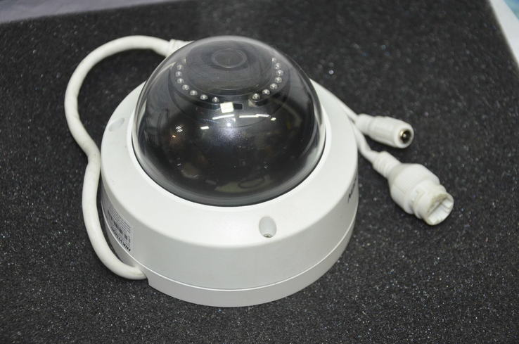 IP-камера Hikvision DS-2CD2121G0-IS, фото №4