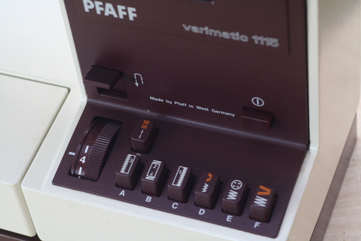 Швейная машина Pfaff Varimatic 1115 Германия 1984 г. - Гарантия 6 мес, фото №7