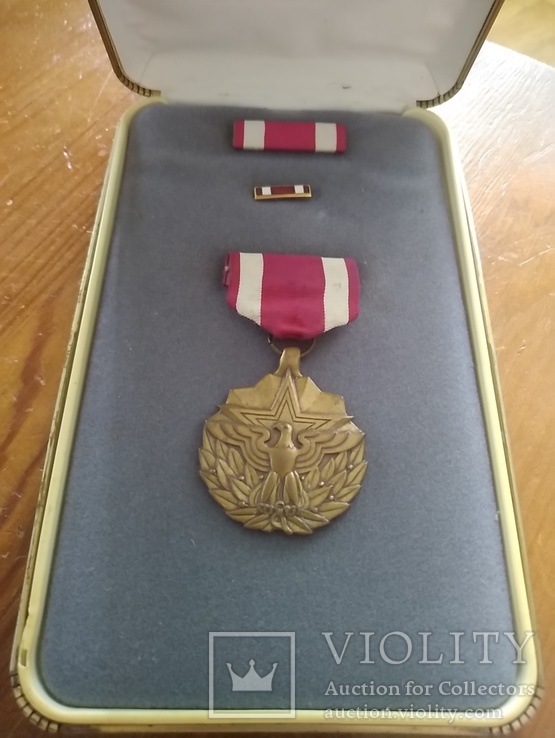 Медаль «За похвальную службу» военная награда Вооружённых сил США