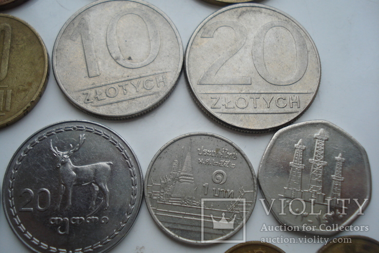 Монеты иностранные- 33 шт.+ 1 жетон, фото №6