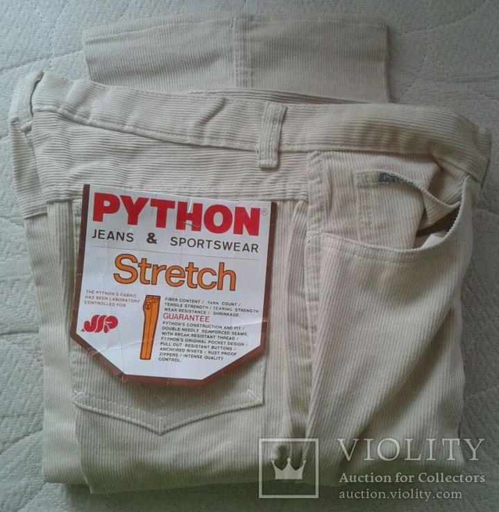 Вельветовые джинсы "Python" 80-х годов новые в упаковке.