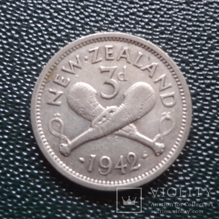 3 пенса 1942  Новая Зеландия серебро   (,10.2.24)~, фото №2