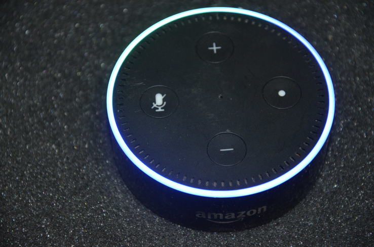 Mądra kolumna Amazon Echo Dot, numer zdjęcia 3